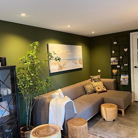 It Buthus Apartment Baaiduinen ภายนอก รูปภาพ