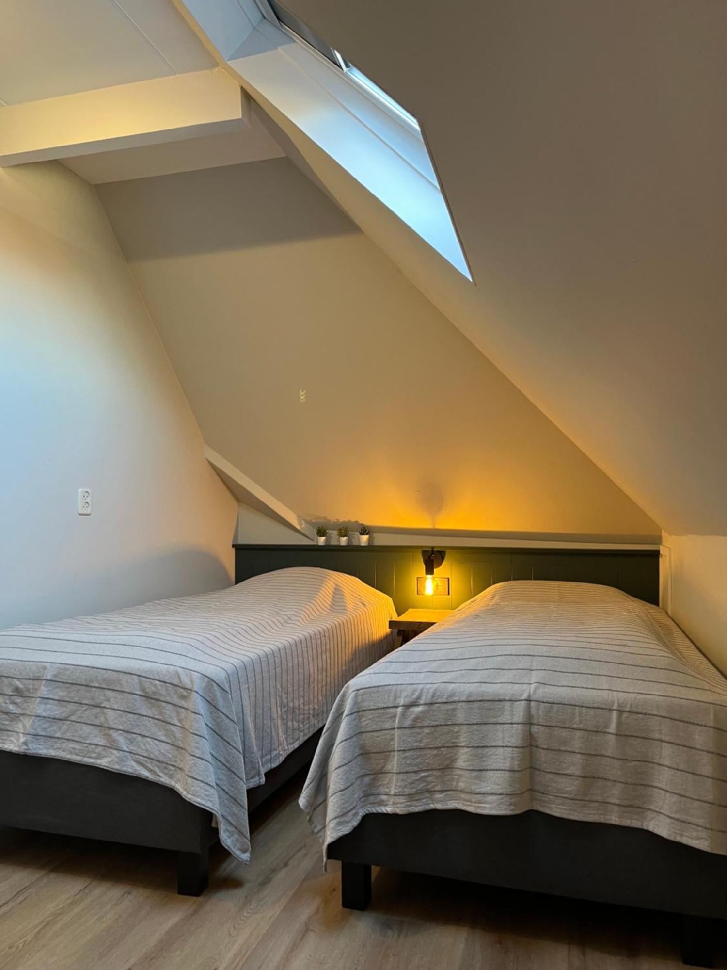 It Buthus Apartment Baaiduinen ภายนอก รูปภาพ