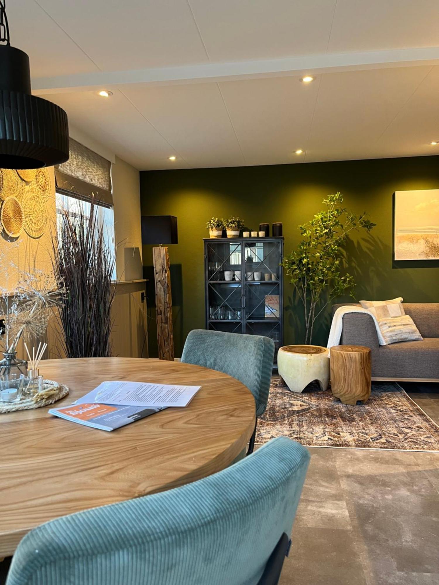 It Buthus Apartment Baaiduinen ภายนอก รูปภาพ